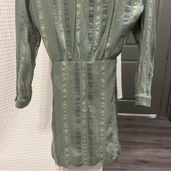 Zara women’s button up wrap dress size S green striped - Picture 7 of 11